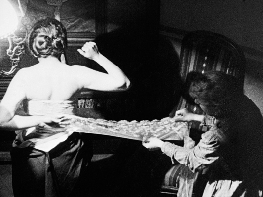 L'Hirondelle et la Mésange (1920)